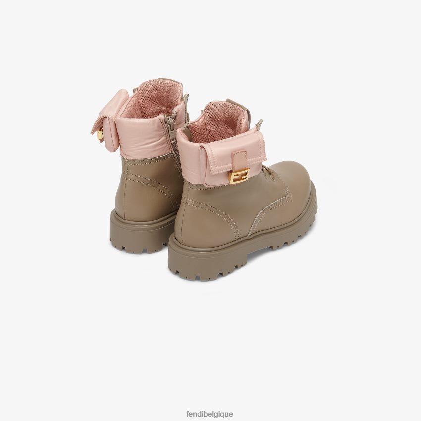 chaussures Fendi bottes motardes baguette en cuir beige enfants 8X8J2J2871 Fendi Lunette De Soleil