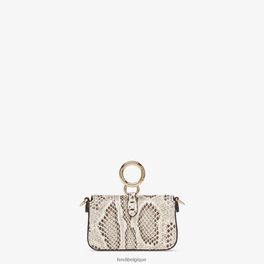 accessoires Fendi charm en cuir de python beige femmes 8X8J2J311 Fendi Belgique