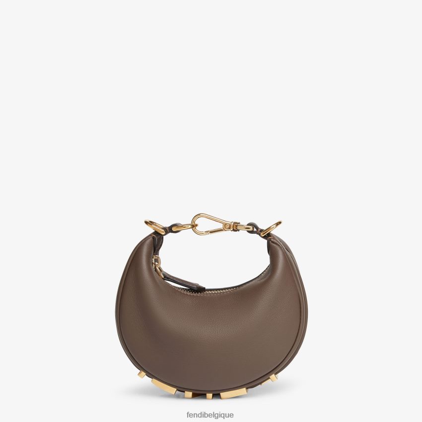 accessoires Fendi charm en cuir nanographié brun femmes 8X8J2J238 Fendi Sac