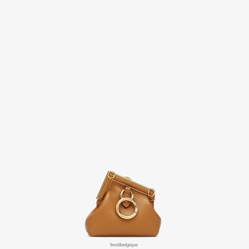 accessoires Fendi charm en cuir nappa brun femmes 8X8J2J385 Fendi Sac