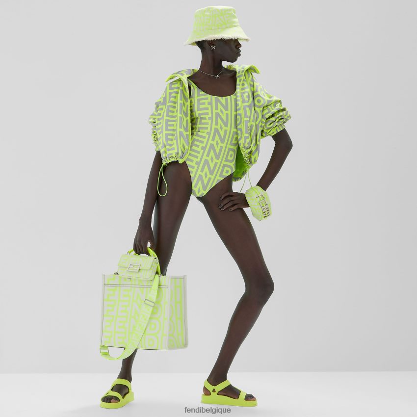 chaussures Fendi sandales en caoutchouc fluo jaune femmes 8X8J2J1397 Fendi Belgique