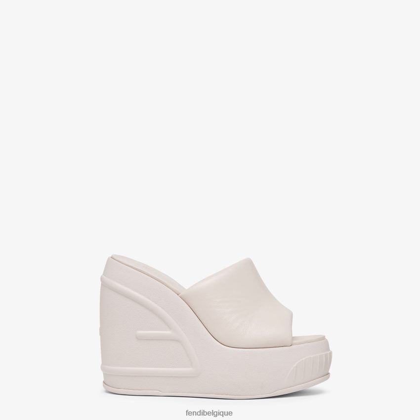 chaussures Fendi claquettes en cuir nappa beige femmes 8X8J2J1329 Fendi Lunette De Soleil