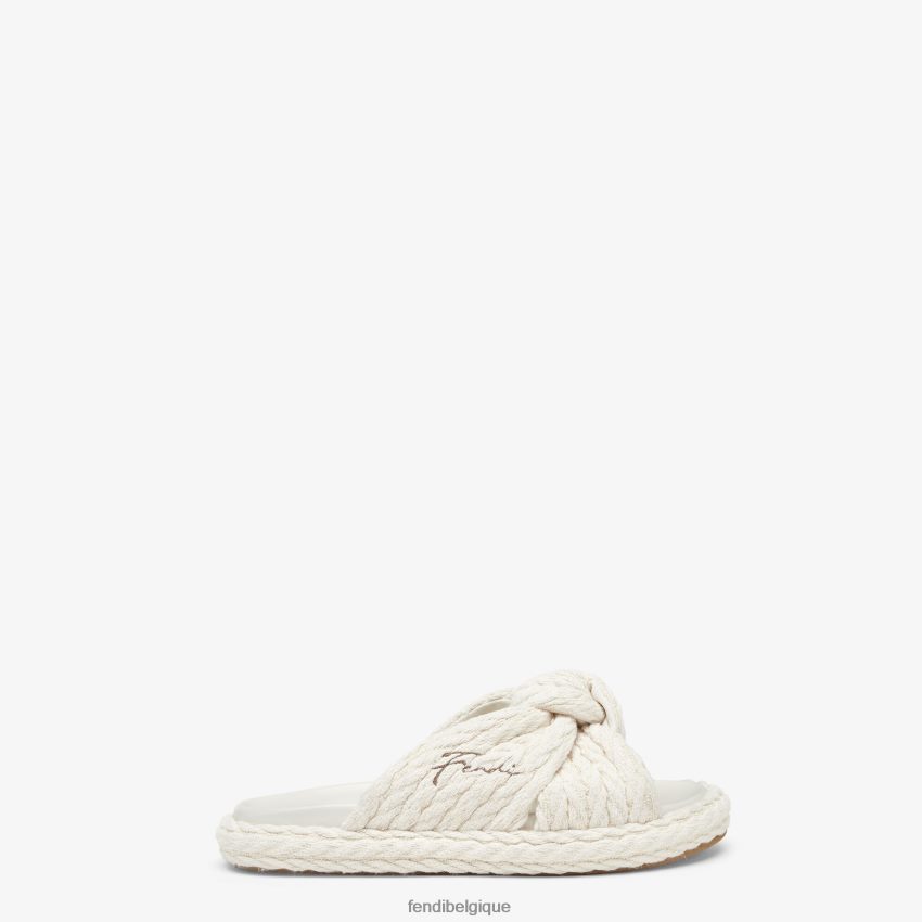 chaussures Fendi diapositives en tissu beige femmes 8X8J2J1311 Fendi Lunette De Soleil