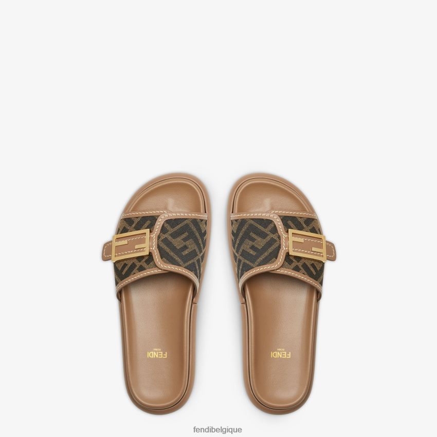 chaussures Fendi diapositives en tissu brun femmes 8X8J2J1304 Fendi Belgique