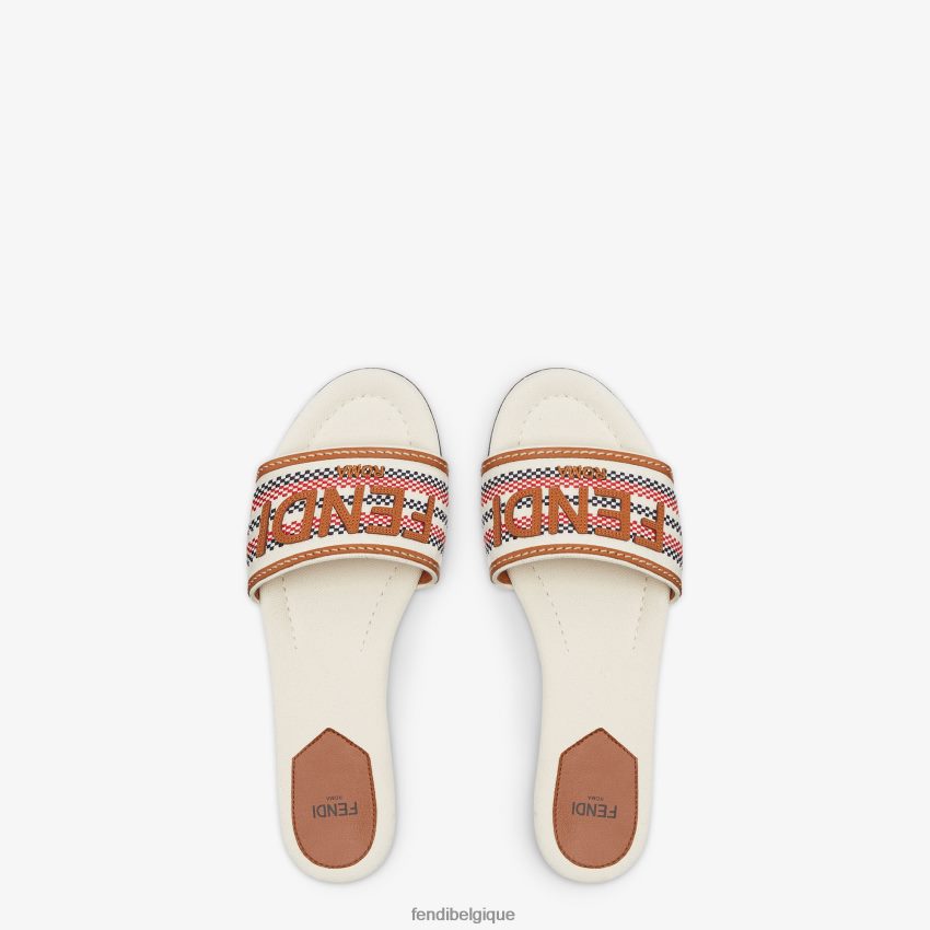 chaussures Fendi diapositives en toile beige femmes 8X8J2J1306 Fendi Sac