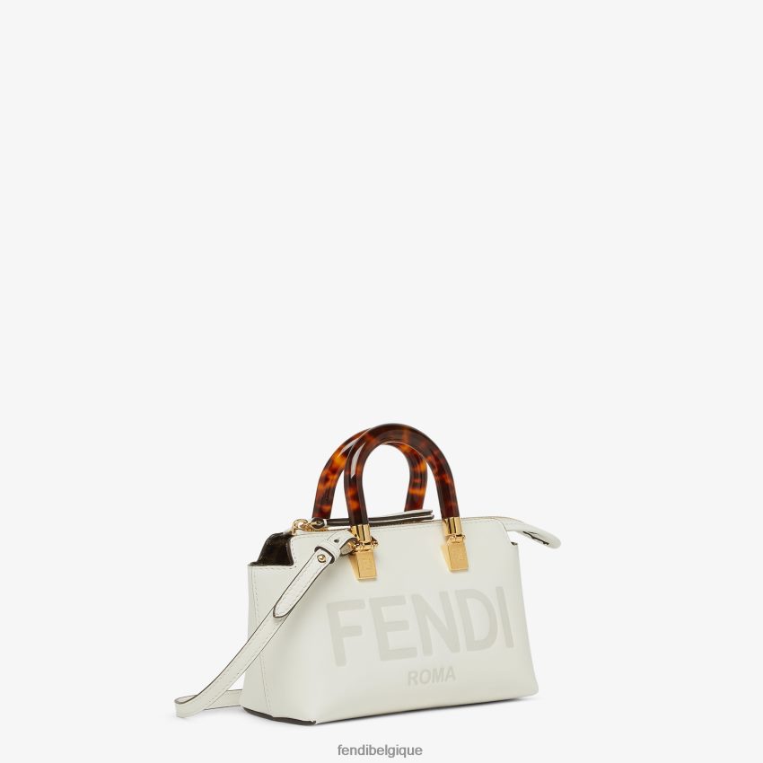 accessoires Fendi petit sac boston en cuir blanc femmes 8X8J2J645 Fendi Lunette De Soleil
