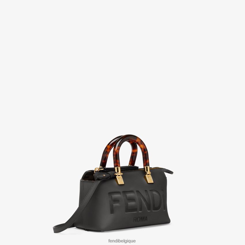 accessoires Fendi petit sac boston en cuir noir femmes 8X8J2J684 Fendi Lunette De Soleil