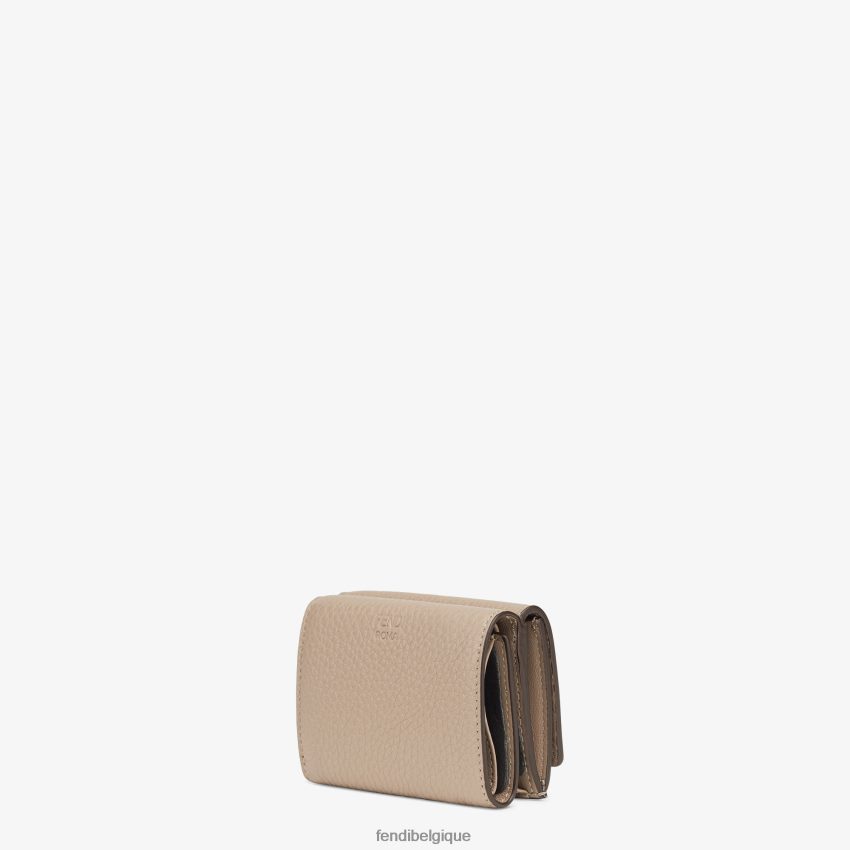 accessoires Fendi Peekaboo - Portefeuille en cuir à trois volets micro beige femmes 8X8J2J1571 Fendi Belgique