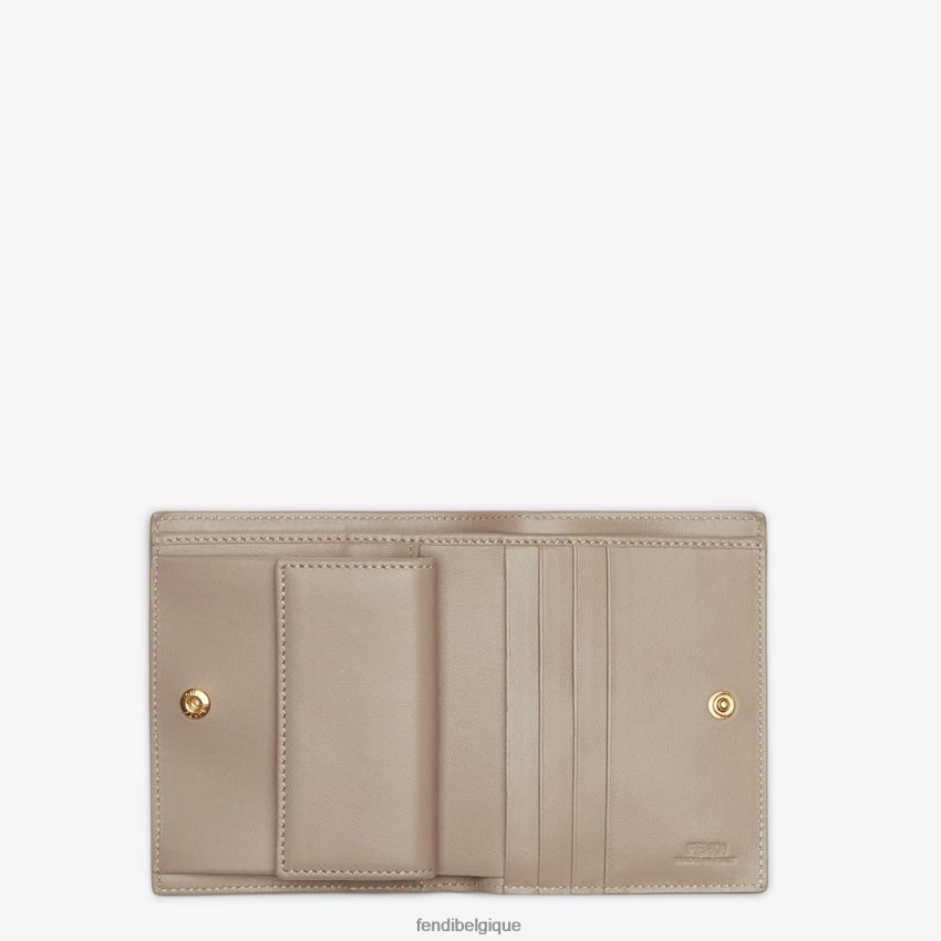 accessoires Fendi portefeuille compact en cuir brun femmes 8X8J2J1602 Fendi Lunette De Soleil