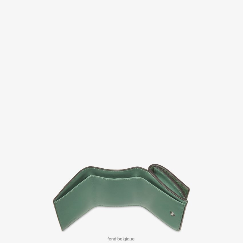 accessoires Fendi portefeuille en cuir menthe vert femmes 8X8J2J1542 Fendi Lunette De Soleil