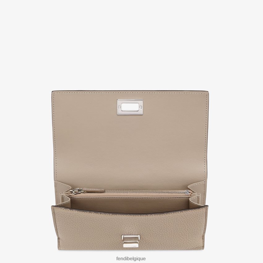 accessoires Fendi portefeuille en cuir à trois volets beige femmes 8X8J2J1565 Fendi Belgique