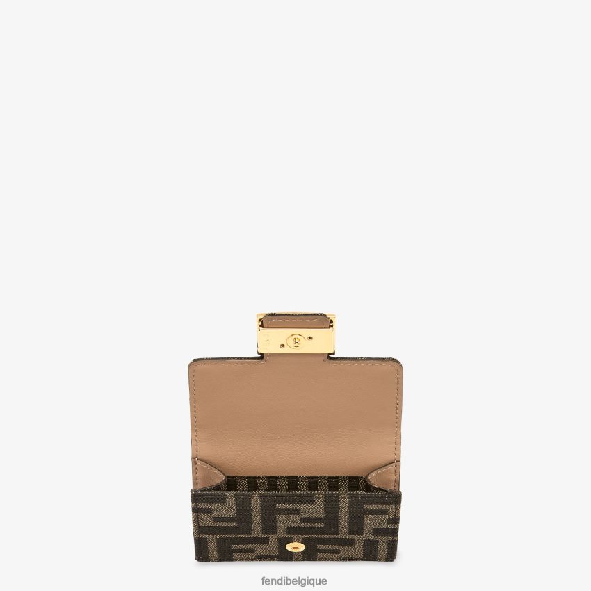 accessoires Fendi portefeuille en tissu brun femmes 8X8J2J1419 Fendi Lunette De Soleil