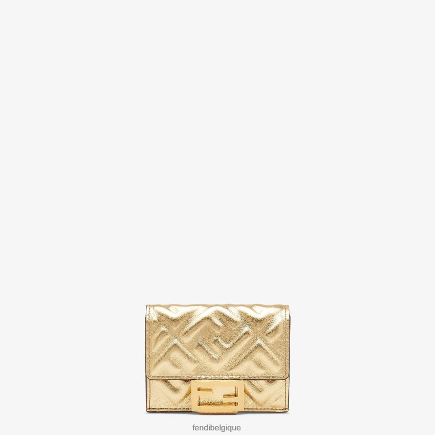 accessoires Fendi un portefeuille en cuir mode femmes 8X8J2J1575 Fendi Lunette De Soleil