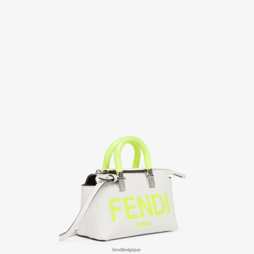 accessoires Fendi petit sac boston en cuir blanc femmes 8X8J2J696 Fendi Lunette De Soleil