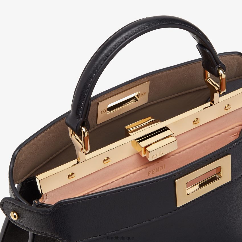 accessoires Fendi petit sac en cuir Peekaboo Iseeu noir femmes 8X8J2J606 Fendi Lunette De Soleil