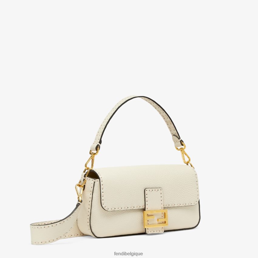 accessoires Fendi sac Camellia Selleria avec surpiqûres oversize beige femmes 8X8J2J895 Fendi Sac