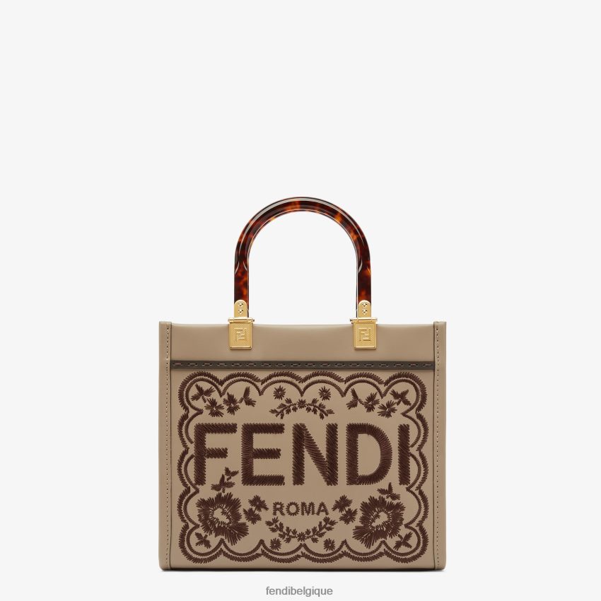 accessoires Fendi sac cabas en cuir tourterelle avec broderie florale gris femmes 8X8J2J656 Fendi Belgique
