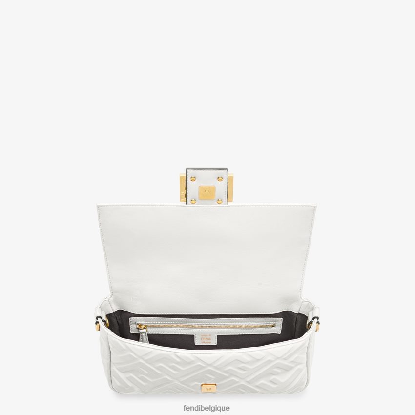 accessoires Fendi sac en cuir baguette blanc femmes 8X8J2J749 Fendi Belgique