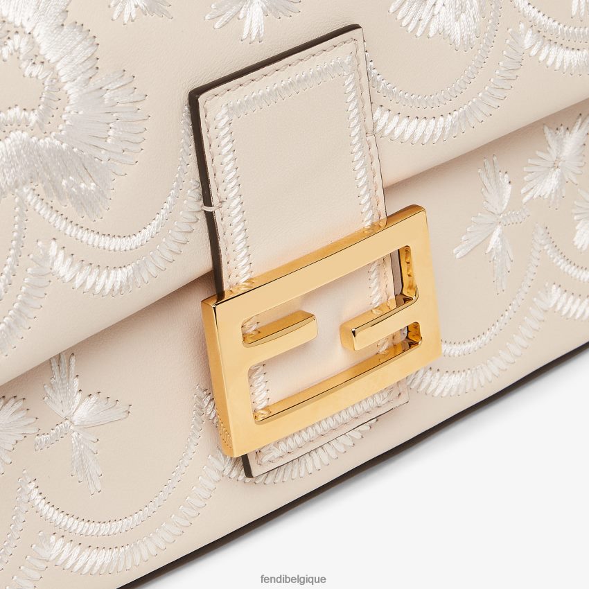 accessoires Fendi sac en cuir camélia avec broderie florale rose femmes 8X8J2J653 Fendi Belgique