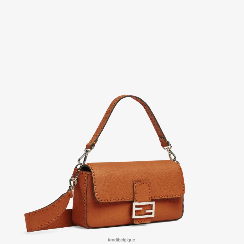 accessoires Fendi sac selleria avec surpiqûres oversize brun femmes 8X8J2J543 Fendi Lunette De Soleil