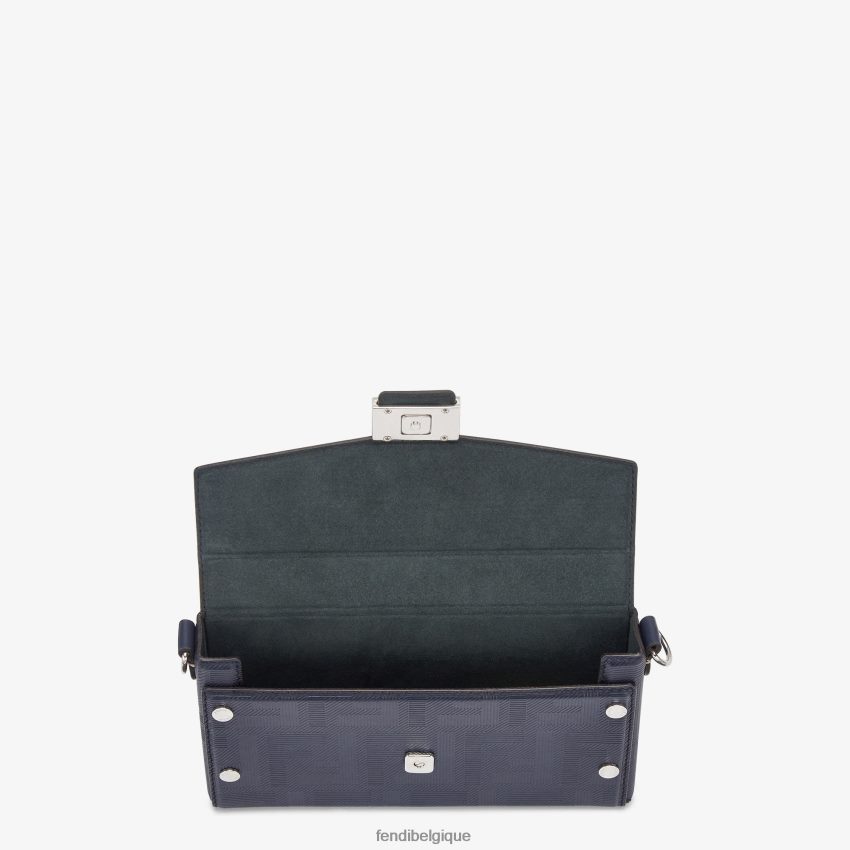 accessoires Fendi sac baguette en cuir souple bleu hommes 8X8J2J2618 Fendi Belgique