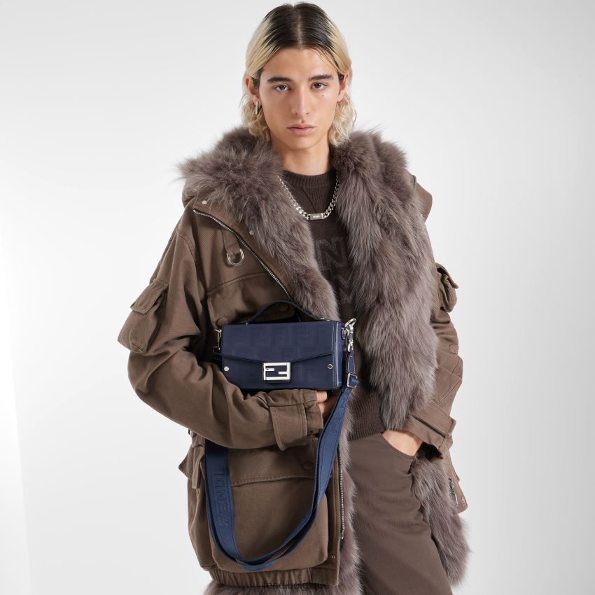 accessoires Fendi sac en cuir baguette souple bleu hommes 8X8J2J1800 Fendi Lunette De Soleil