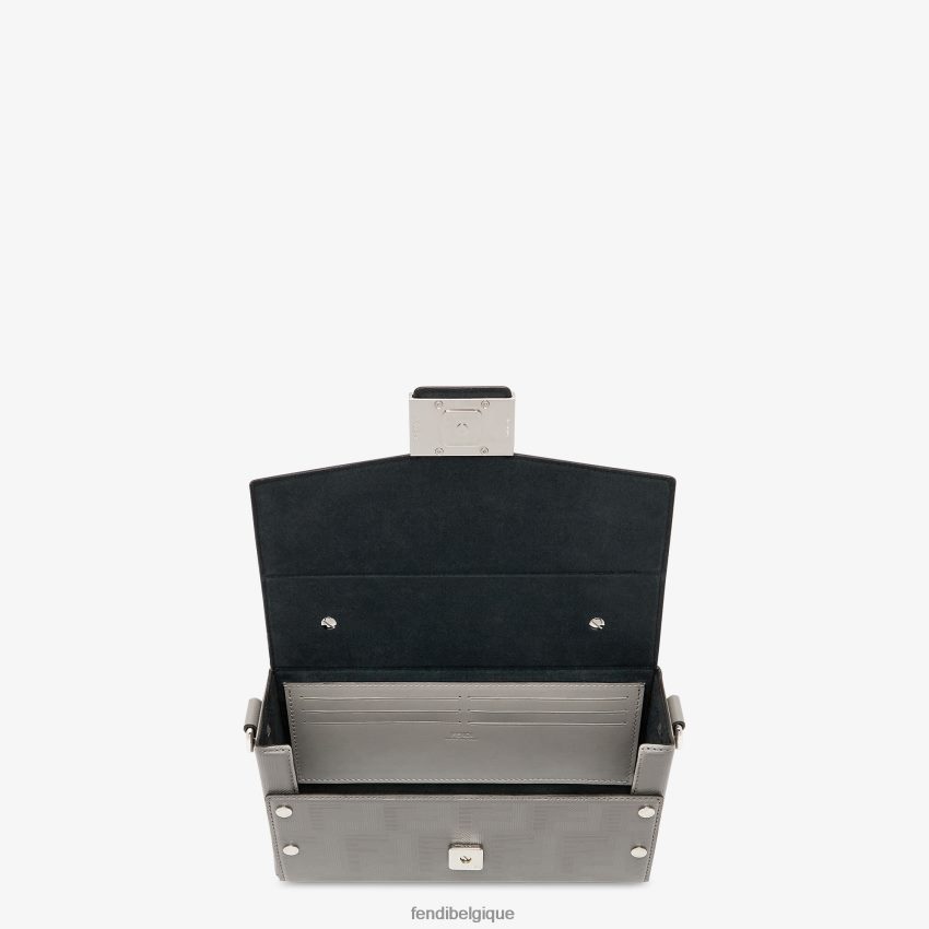 accessoires Fendi sac en cuir colombe gris hommes 8X8J2J1814 Fendi Belgique